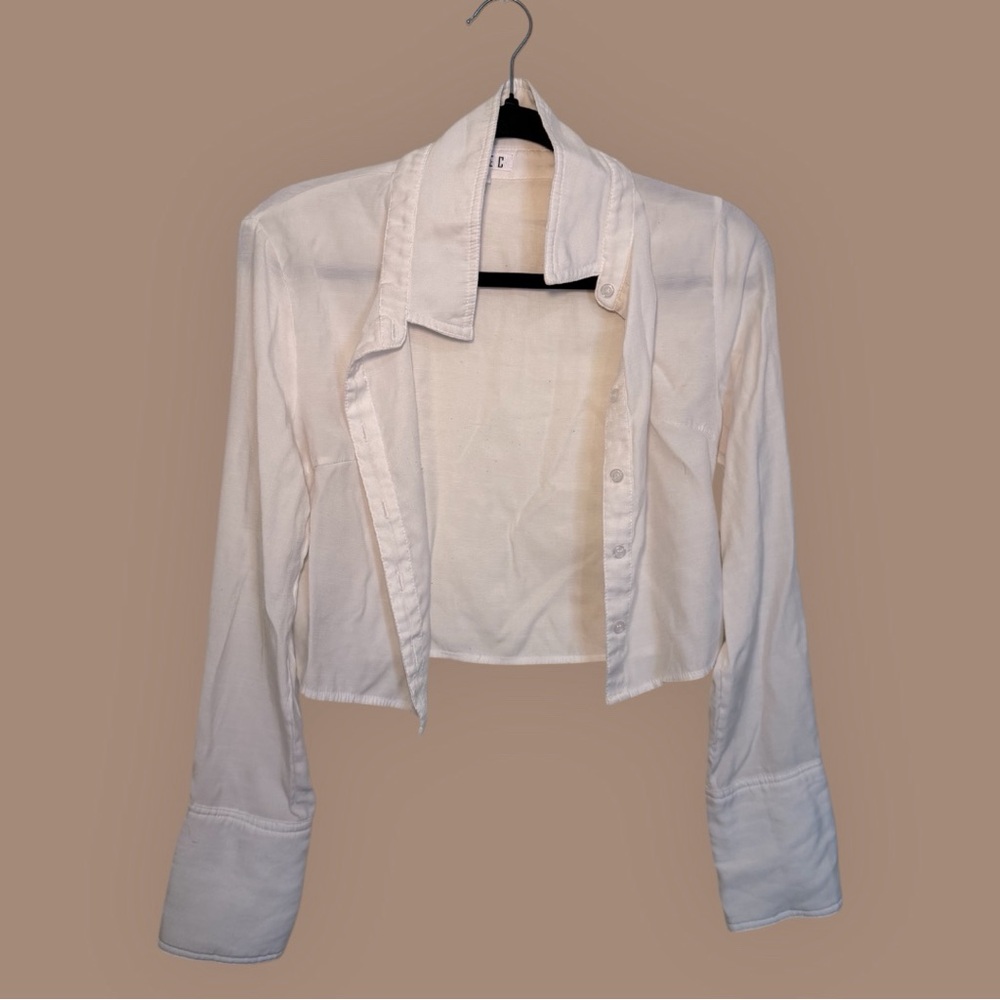 Chic White Button-Down Shirt for Women